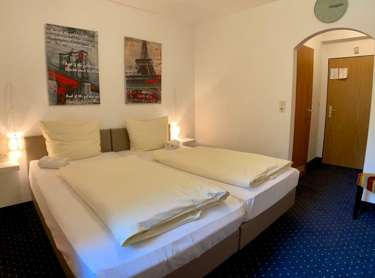 Pension Constantin Erding Exterior foto
